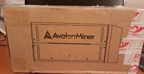 Avalon Miner 741 Review Unboxing 1